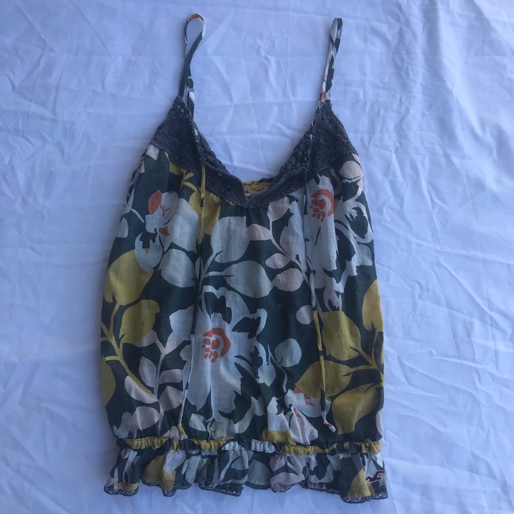 Hollister Top
